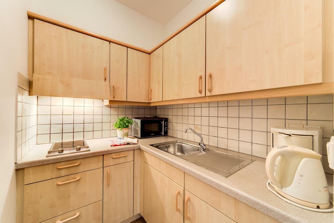 Residence Krone Schenna Eksteriør billede